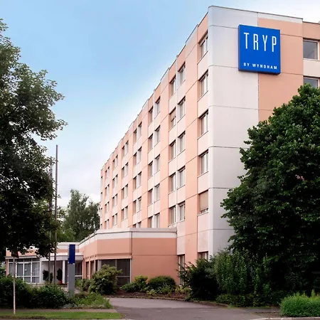 Tryp By Wyndham 3*