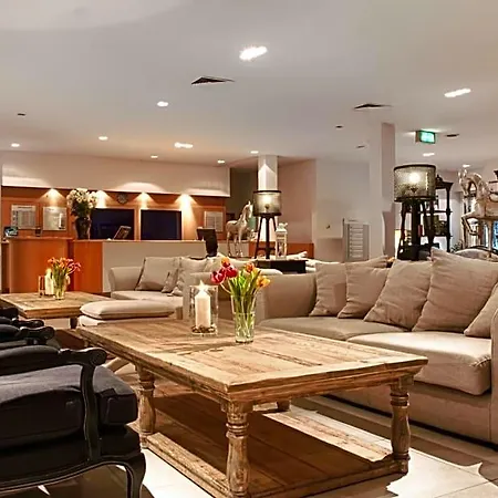 Tryp By Wyndham 3*