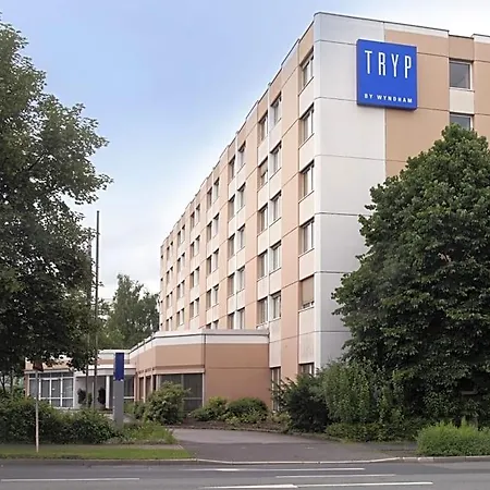 Tryp By Wyndham Hotel 3*