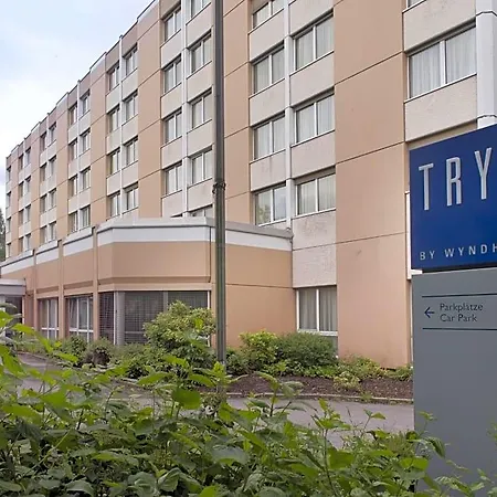 Hotel Tryp By Wyndham 3*