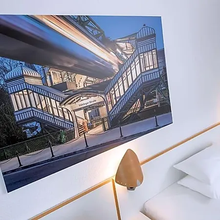Hotel Tryp By Wyndham