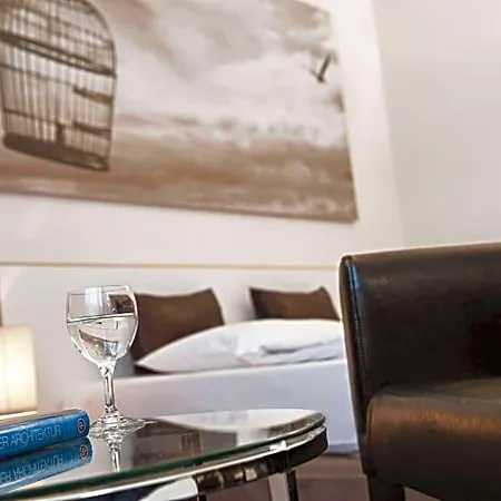 Tryp By Wyndham Hotel 3*
