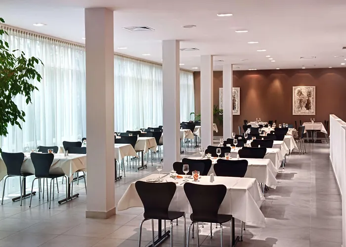 Tryp By Wyndham فندق وبرتال