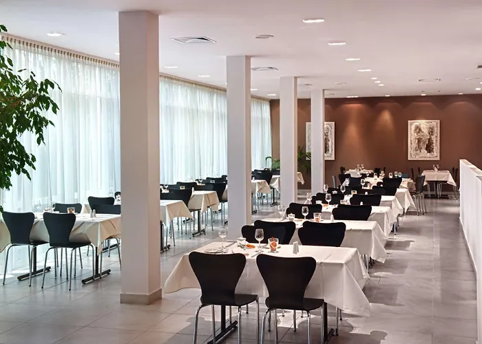 Tryp By Wyndham فندق وبرتال